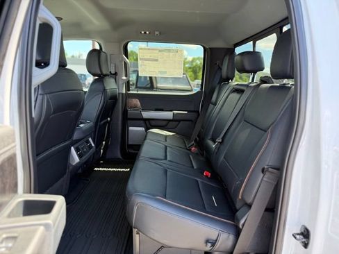 Used 2026 Ford F250 Lariat w/ Black Appearance Package AWD/4WD image 15