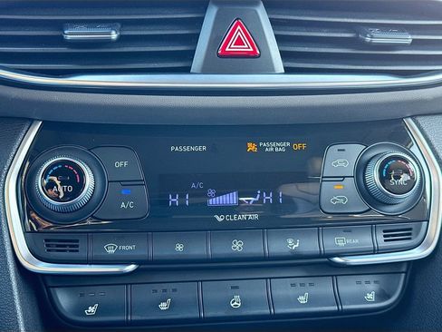 Used 2019 Hyundai Santa Fe Ultimate image 19