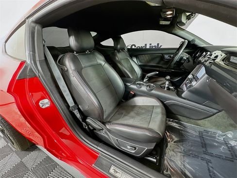 Used 2017 Ford Mustang GT Premium image 33