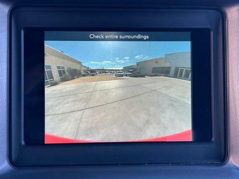 Used 2022 Dodge Charger SXT image 23