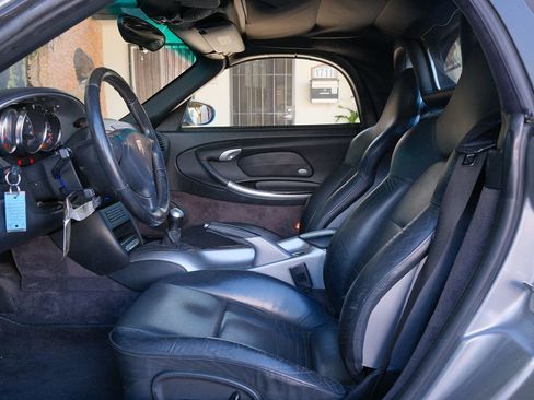 Used 2004 Porsche Boxster S image 12