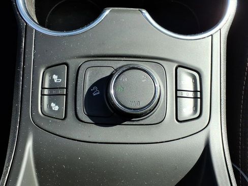 Used 2018 GMC Terrain SLE image 13