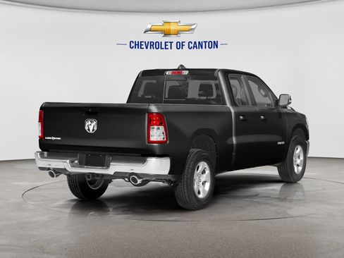 Used 2022 RAM 1500 Big Horn AWD/4WD image 2