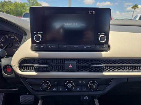 Certified 2025 Honda HR-V LX image 16