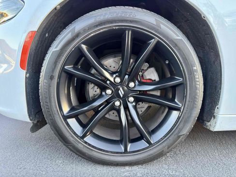 Used 2018 Dodge Charger SXT w/ Blacktop Package image 14