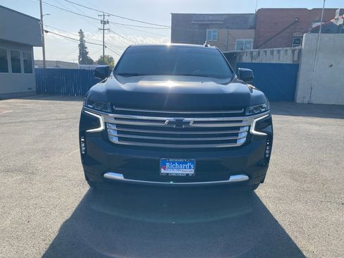 Used 2022 Chevrolet Tahoe High Country image 13