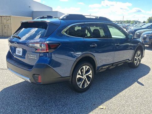 Used 2022 Subaru Outback Touring XT AWD/4WD image 6