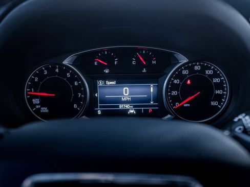 Used 2020 GMC Terrain SLE image 21