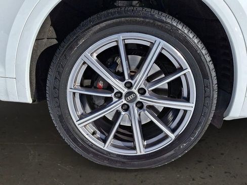 Used 2022 Audi SQ5 Premium image 8