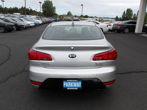 Used 2014 Kia Forte Koup EX FWD image 4
