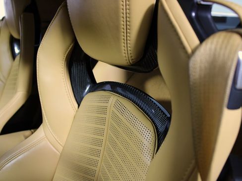 Used 2022 Chevrolet Corvette 3LT w/ Z51 Performance Package image 12