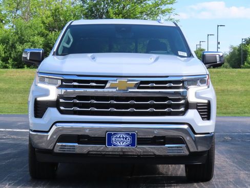 New 2026 Chevrolet Silverado 1500 LTZ w/ LTZ Premium Package AWD/4WD image 23