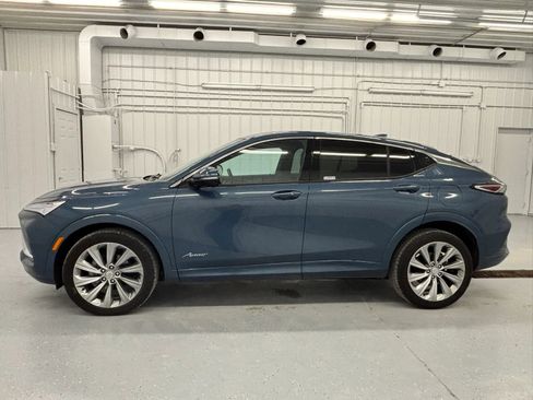 Used 2025 Buick Envista Avenir FWD image 11
