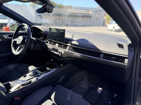 Used 2022 Audi S5 Premium Plus w/ Premium Plus Package image 23