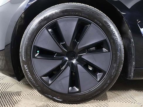 Used 2024 Tesla Model 3 Long Range image 22