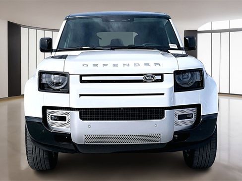 Certified 2024 Land Rover Defender 110 S image 2