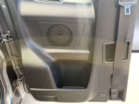 Used 2018 Toyota Tacoma SR5 image 26