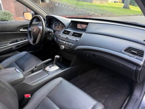 Used 2010 Honda Accord EX-L image 15