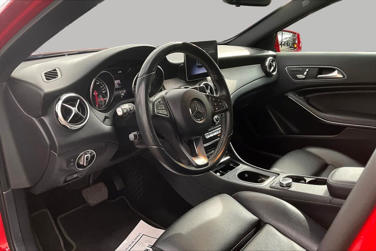 Certified 2018 Mercedes-Benz GLA 250 image 18