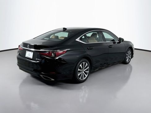 Certified 2020 Lexus ES 350 w/ Accessory Package 2 FWD image 5
