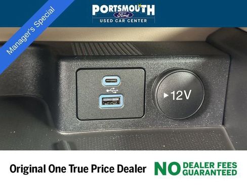 Used 2022 Ford Escape SEL w/ Technology Package image 19