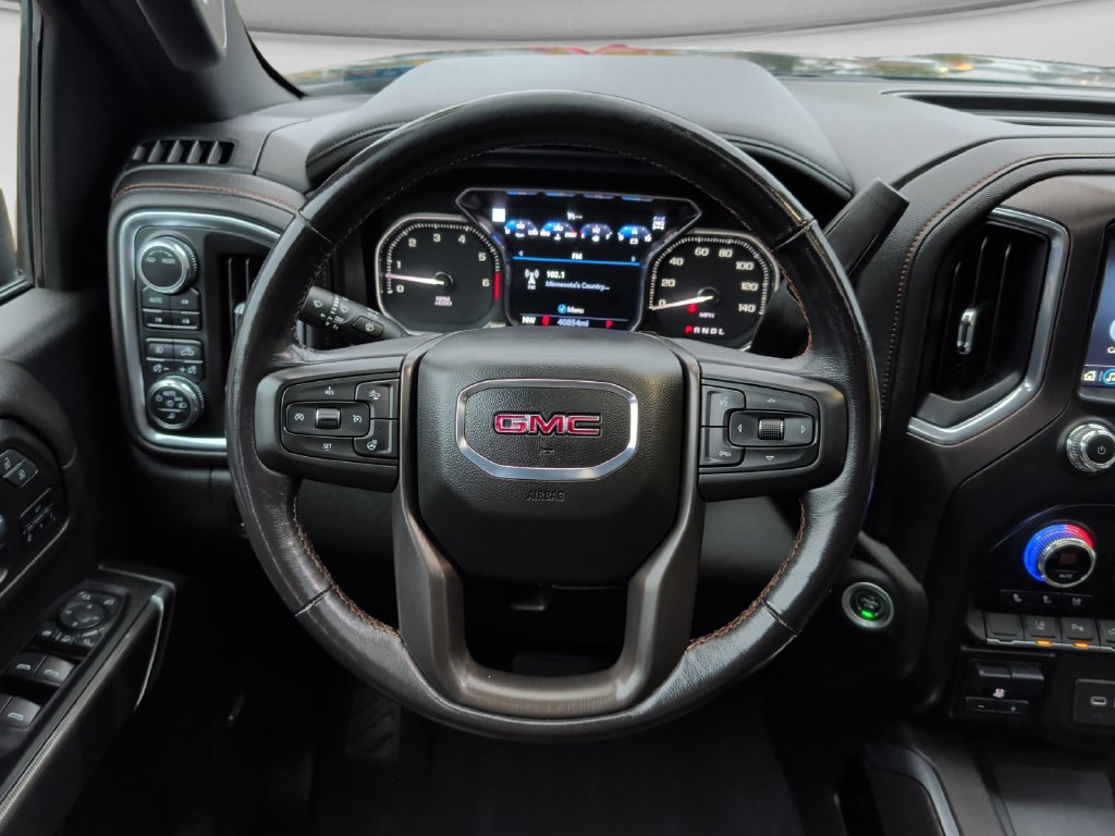 Used 2022 GMC Sierra 3500 AT4 w/ AT4 Premium Plus Package AWD/4WD image 11