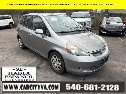 Used 2008 Honda Fit image 1