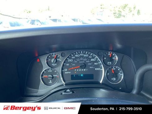 Used 2024 Chevrolet Express 2500 w/ Driver Convenience Package RWD image 14