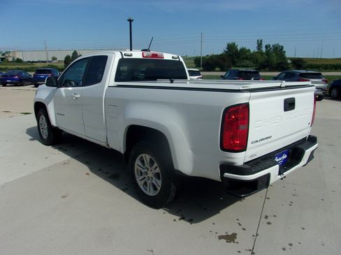 Used 2021 Chevrolet Colorado LT w/ Fleet Safety Package RWD image 7