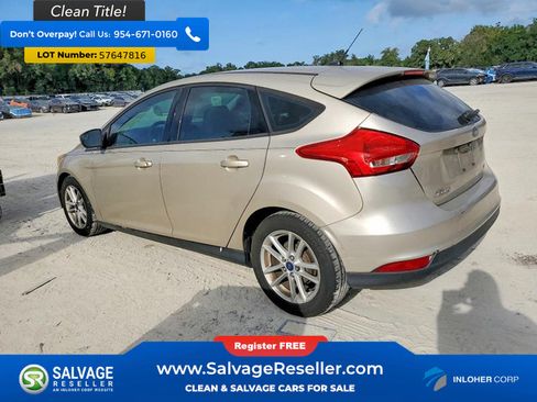 Used 2017 Ford Focus SE FWD image 3