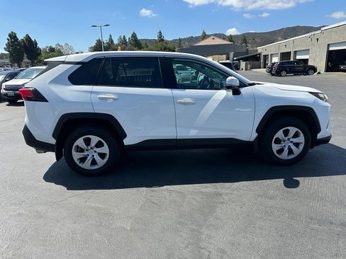 Used 2024 Toyota RAV4 LE FWD image 4