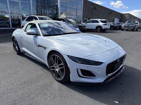 Used 2021 Jaguar F-TYPE R-Dynamic image 2