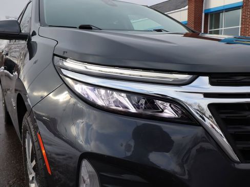 Used 2023 Chevrolet Equinox LT image 4