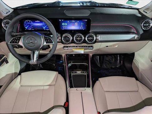 New 2025 Mercedes-Benz EQB 300 4MATIC image 15