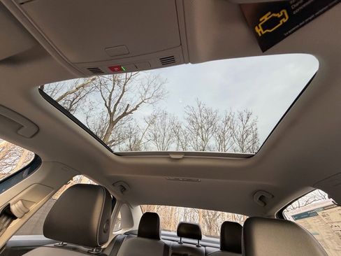 New 2026 Volkswagen Jetta SE image 33