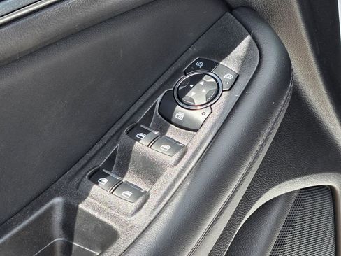 Used 2024 Ford Edge SE image 21