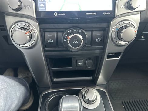 Used 2022 Toyota 4Runner SR5 Premium w/ Moonroof Package image 30