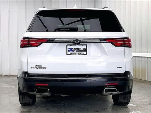 Used 2023 Chevrolet Traverse Premier w/ Redline Edition AWD/4WD image 4