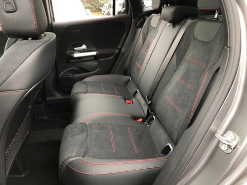 New 2026 Mercedes-Benz GLA 250 4MATIC image 36