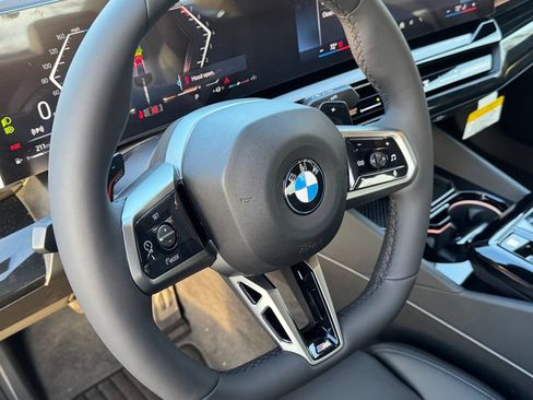 Used 2026 BMW 530i xDrive w/ M Sport Package AWD/4WD image 13