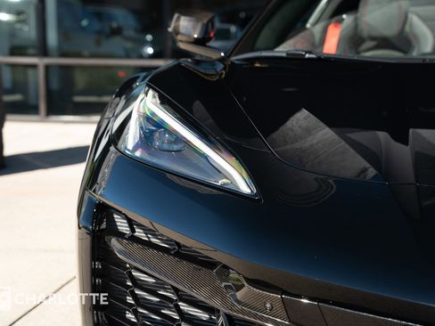 Used 2025 Chevrolet Corvette Z06 w/ Battery Protection Package image 4