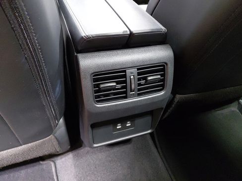 Used 2025 Nissan Rogue SV w/ SV Premium Package AWD/4WD image 21