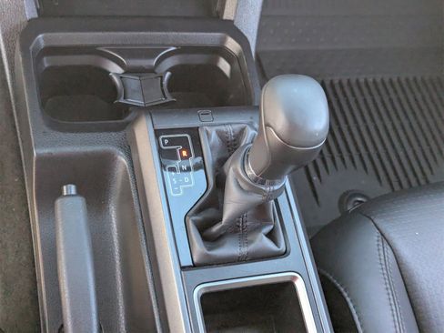 Used 2023 Toyota Tacoma TRD Off-Road image 24