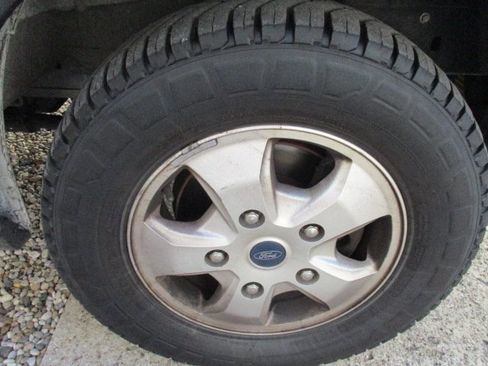 Used 2019 Ford Transit 250 130 Low Roof image 20