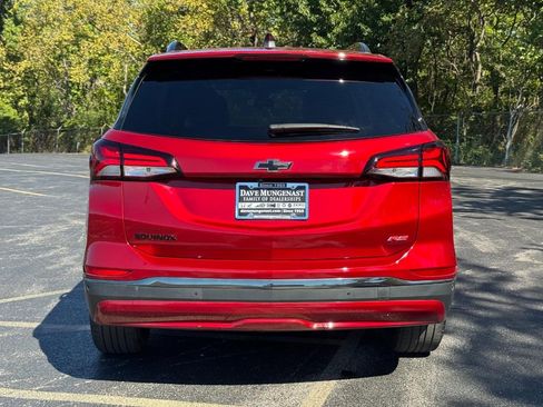 Used 2022 Chevrolet Equinox RS w/ Infotainment Package image 5