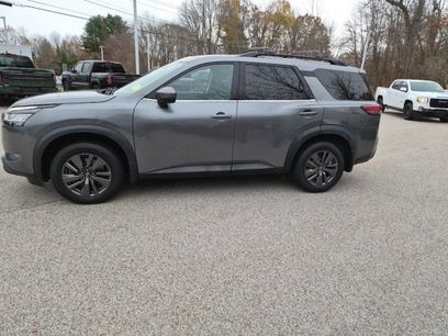 Used 2022 Nissan Pathfinder SV