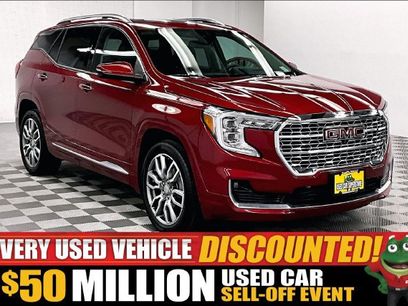 Used 2024 GMC Terrain Denali w/ Denali Premium Package