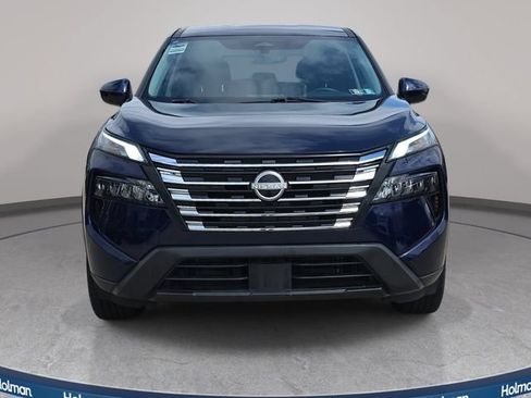 Used 2025 Nissan Rogue SV FWD image 3