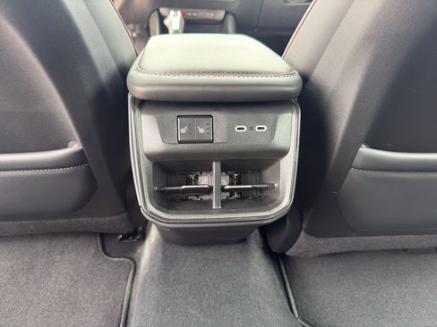 New 2026 Dodge Charger R/T w/ Performance Handling Group AWD/4WD image 31