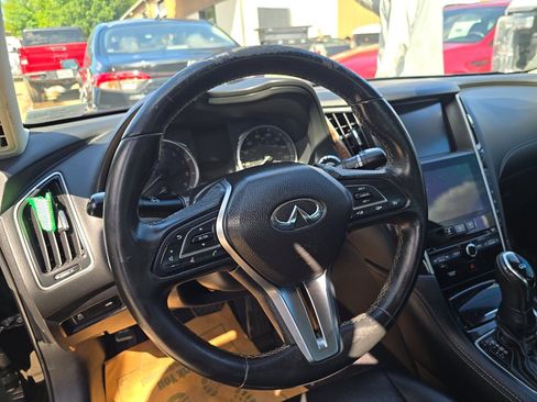 Used 2019 INFINITI Q50 Luxe w/ Cargo Package (L96) RWD image 8